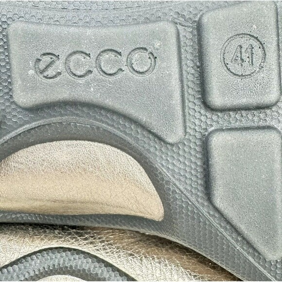 Ecco Sandals WMN EU 41 US 10/10.5 Pewter Jab Toggle Open Toe Perforated Metallic - Picture 12 of 13